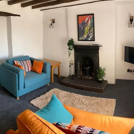 Leven's Rest - 2 Bed Maisonette