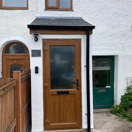 Leven's Rest - 2 Bed Maisonette Apartment
